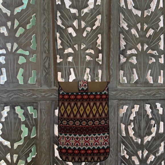 Geometric Print Mini Cross Body Bag - Picture 3 of 12